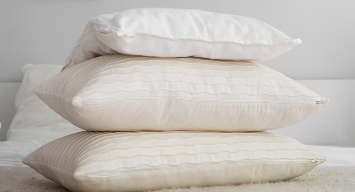 Какой наполнитель для подушки лучше - запомните раз и навсегда