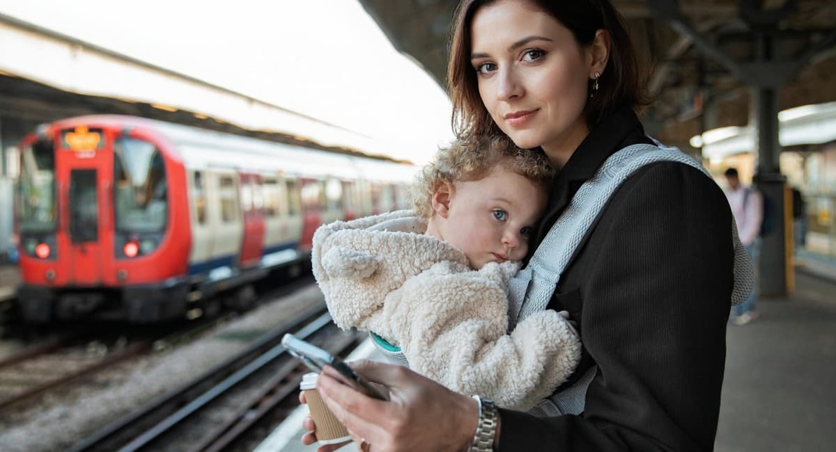 Недетские страсти: РЖД подтвердили, что начали борьбу с виртуальными детскими билетами для выкупа купе
