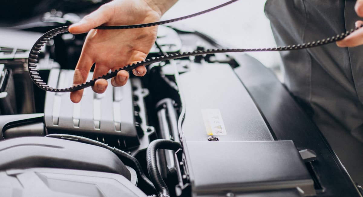 Зачем автопроизводители ставят ремень ГРМ, если цепь надёжнее: автоэксперт рассказал о реальных причинах