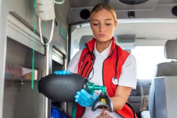 Маленький мальчик съел наггетсы и умер в страшных муках