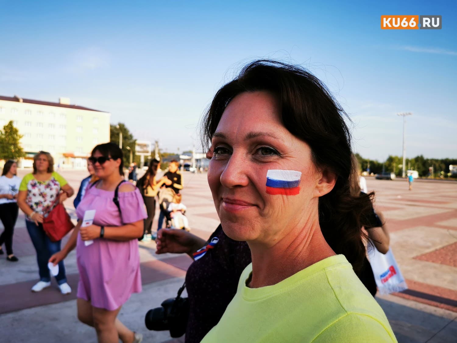 Через месяц россиян снова ждут длинные выходные