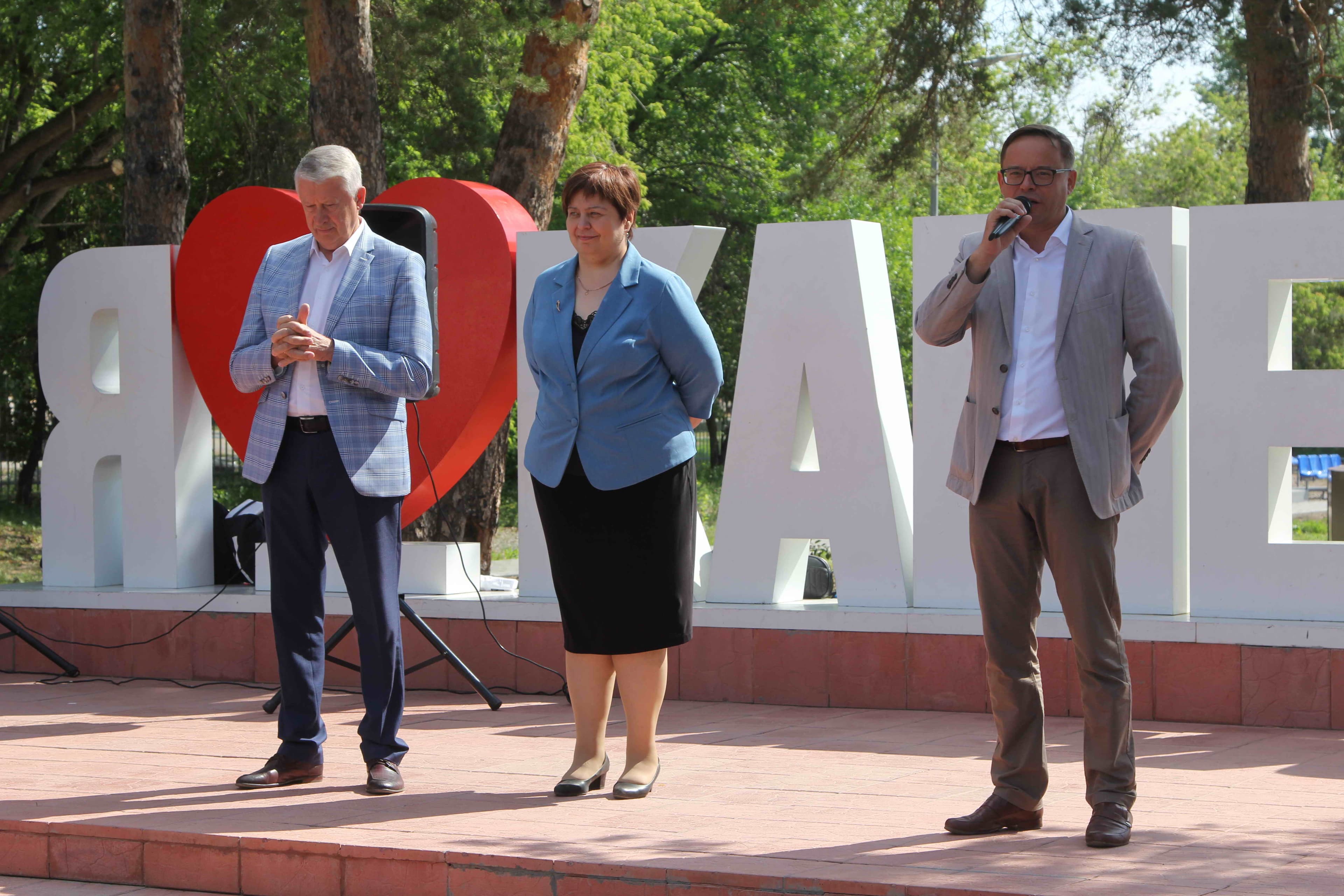 В Каменске-Уральском началась молодёжная трудовая вахта
