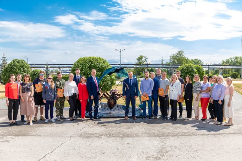 Здоровая среда в металлической скульптуре