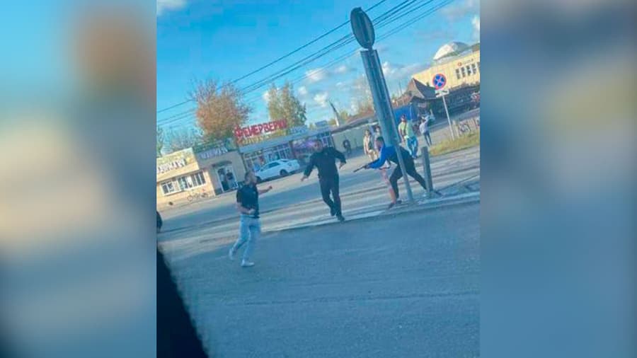 "Вон автомат несёт!": Массовое побоище закончилось стрельбой, трое мужчин на грани смерти