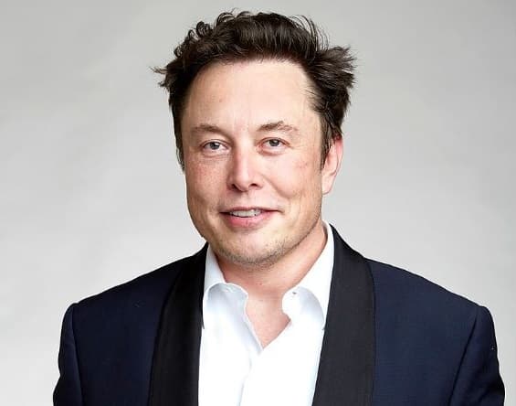 Илон Маск поддержал Путина в отношении к доллару