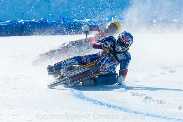 Дмитрий Хомицевич — обладатель Кубка России по мотогонкам на льду!