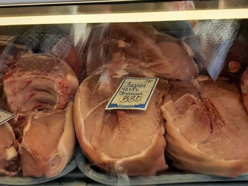 Опасное мясо: в Свердловской области предотвратили продажу сомнительной продукции