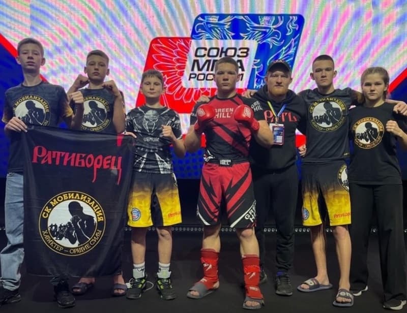 Юные борцы из Каменска-Уральского успешно выступили на турнире в Челябинске