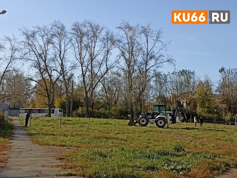 Каменцы пожаловались на строительство АЗС и проблемы с экологией