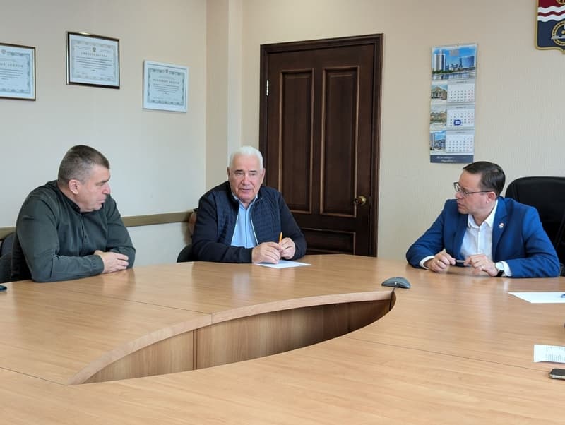 Недобросовестные подрядчики: в Каменске-Уральском недовольны иногородними бригадами