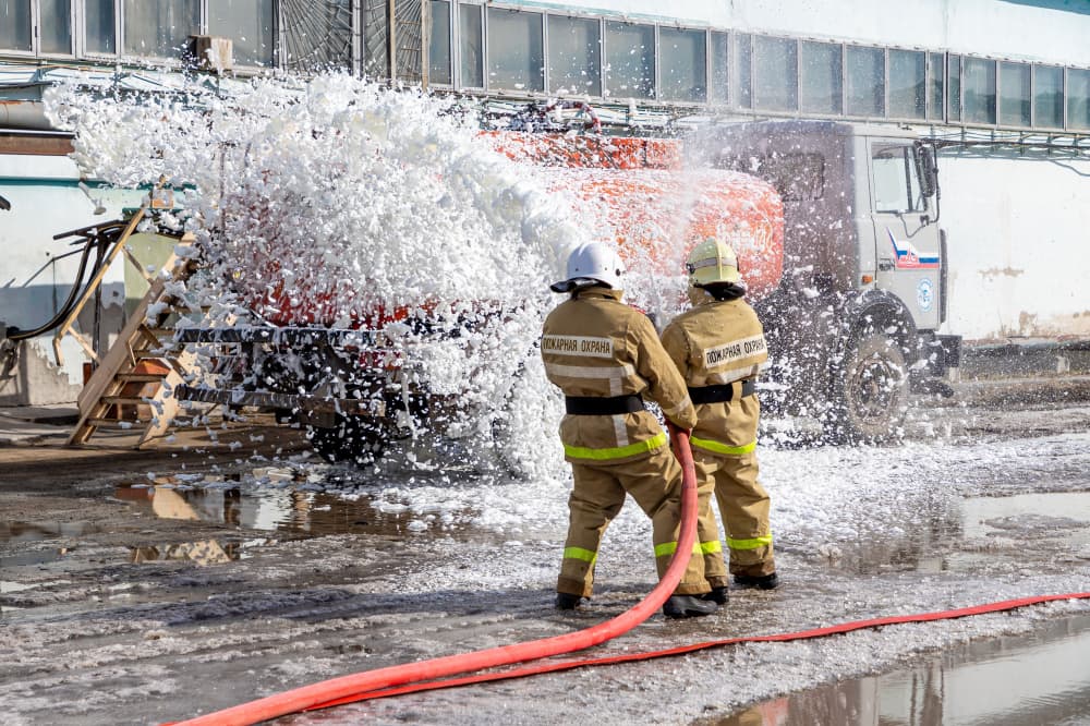 СинТЗ поощрен областными наградами за защиту работников и материальных ценностей предприятия
