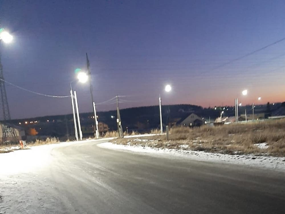 "Прежде только мечтали": каменские власти отчитались о готовности новых линий освещения