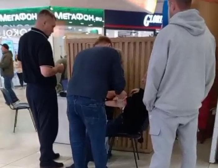 Стрельба в ТРЦ Каменска-Уральского: новые подробности