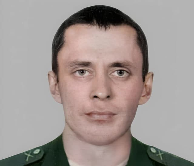 "На все руки мастер": в Каменске-Уральском простятся с земляком, погибшим на СВО 