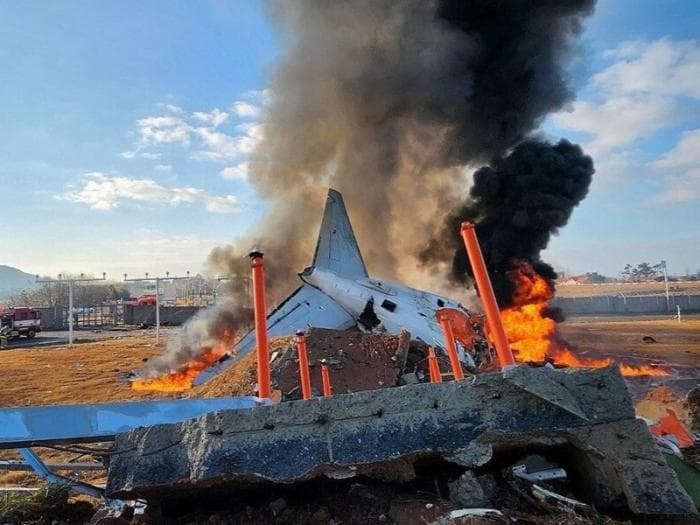 Трагедия в Южной Корее: почти 200 человек погибли при крушении пассажирского самолета