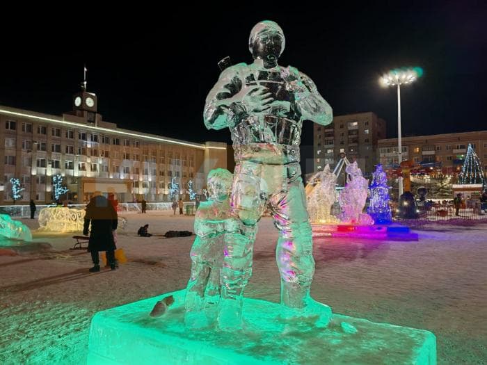 Два пальца обломали ледяному бойцу СВО в городке Каменска-Уральского