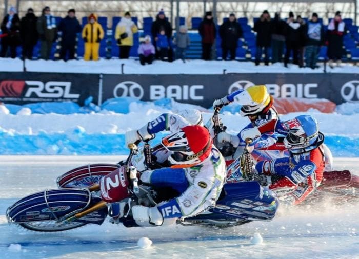 Мотогонки на льду: Каменск-Уральский принял лучших спортсменов страны  