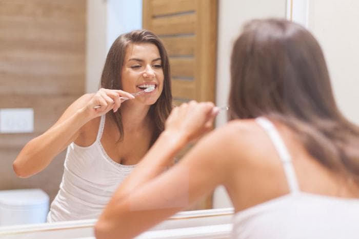 Как часто нужно менять зубные щетки? Мнение эксперта