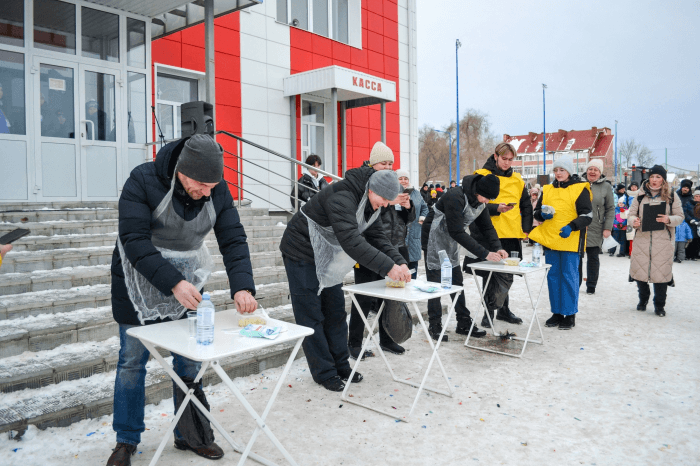 Соревнование по скоростному поеданию беляшей пройдет в Каменске-Уральском 