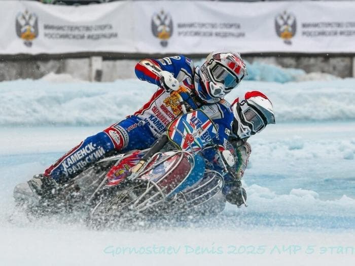 «Ледовые гладиаторы»: гонщики из Каменска-Уральского отлично показали себя на Чемпионате России