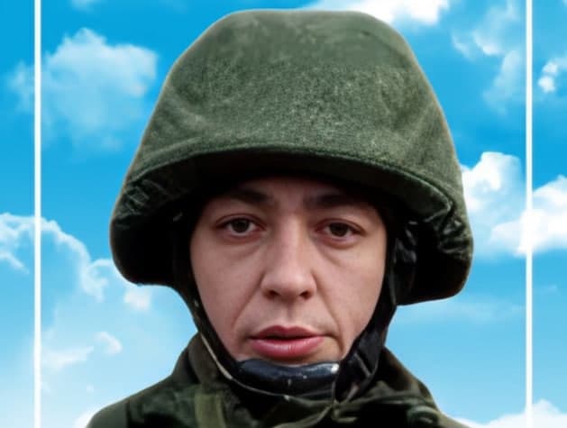 Рядовой Алексей Косолапов из Каменска-Уральского погиб на СВО 