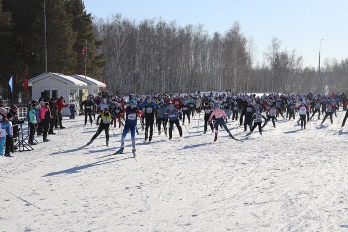 "Лыжня России" в Каменске-Уральском привлекла более 2200 участников