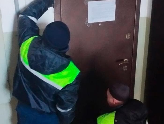 Почувствовали запах: газовщики во время обхода квартир в Каменске-Уральском наткнулись на труп