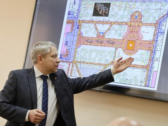 Амфитеатр на Аллее Славы в Каменске-Уральском вместит в себя до 2-3 тысяч человек