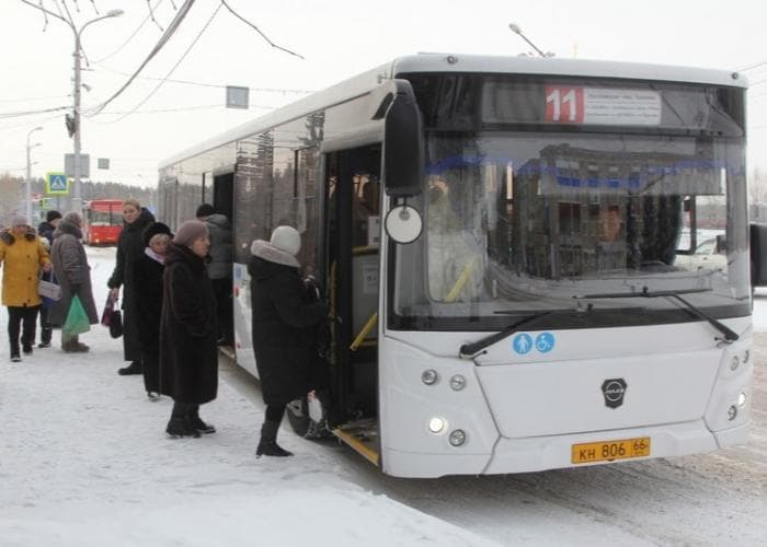 Проезд на автобусах №9 и №11 в Каменске-Уральском подорожал до 30 рублей