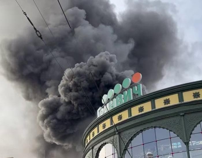 Стало известно, почему загорелся торговый центр «Гринвич» в Екатеринбурге: видео