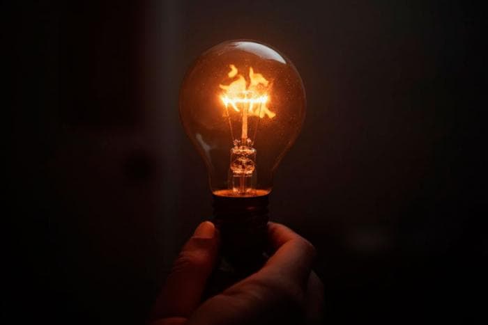 Майские праздники в Каменске-Уральском пройдут с отключениями света — опубликован график адресов и времени