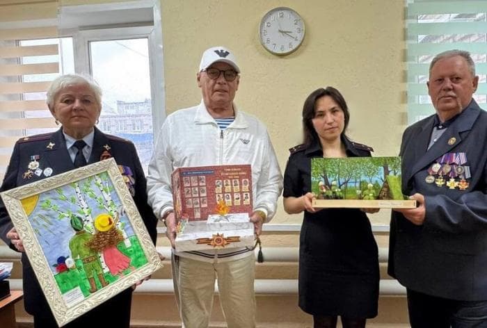 Что дети рисуют полицейским? Итоги творческого конкурса в Каменске-Уральском  