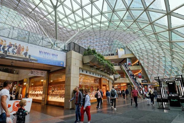 Будущее торговых центров под вопросом: как кризис меняет розницу