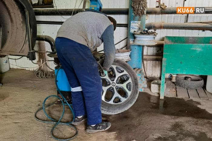 Зимняя резина без шипов разрешена: ГИБДД разъясняет правила 