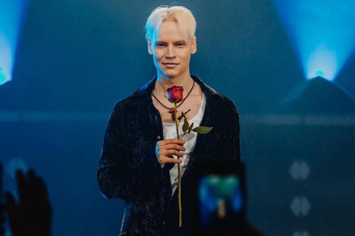 Когда свадьба? SHAMAN собирается жениться на Екатерине Мизулиной