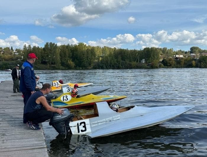 Россия съезжается в Каменск-Уральский: стартует чемпионат по водно-моторному спорту