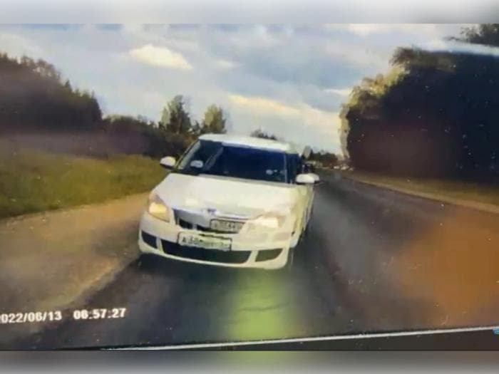 Четыре авто столкнулись на трассе в Каменск-Уральский, трое детей пострадали. Видео