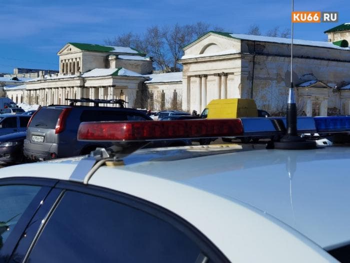 Водителям придётся маневрировать: власти ужесточили правила проезда для спецтехники