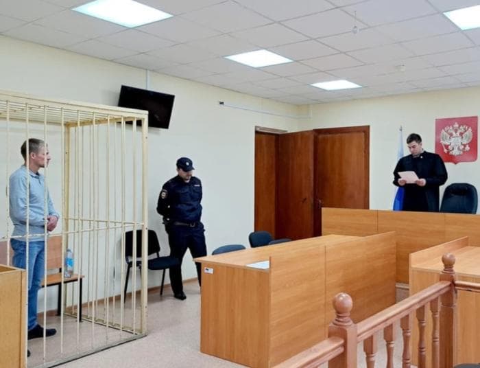 «Выплеснул эмоции»: в Екатеринбурге таксистку зарезали на первом свидании. Подозреваемый нанес 81 удар ножом