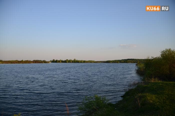 Осторожно: можно «нахлебаться» болезней! Врач рассказал, чем опасно купание в непроверенных водоёмах