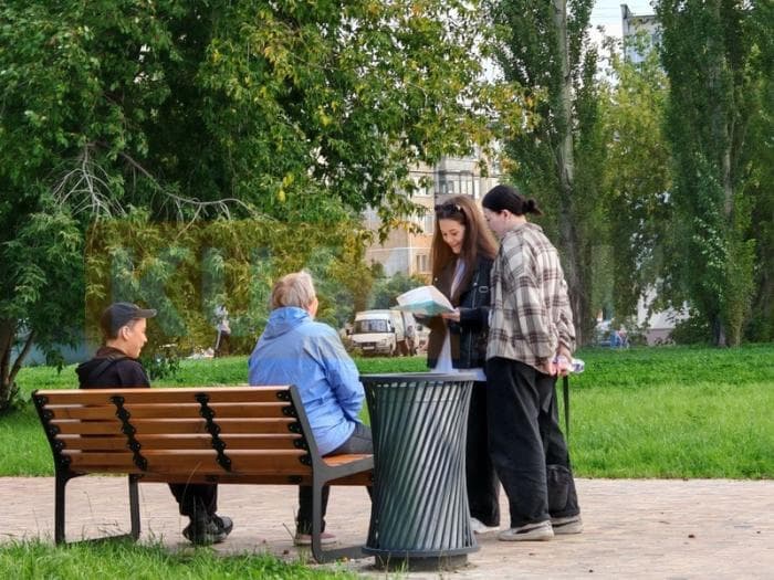 Студенты с бланками: как в Каменске-Уральском формируют поддержку перед выборами