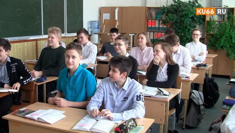 «Лес рук»: в российских школах есть классы с одним учеником