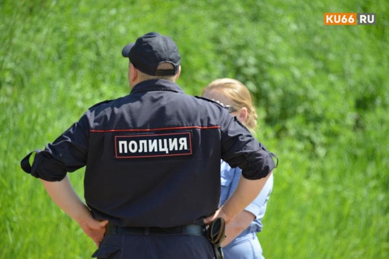 107 лет службы уголовного розыска МВД: как каменские оперативники чтят память погибших коллег