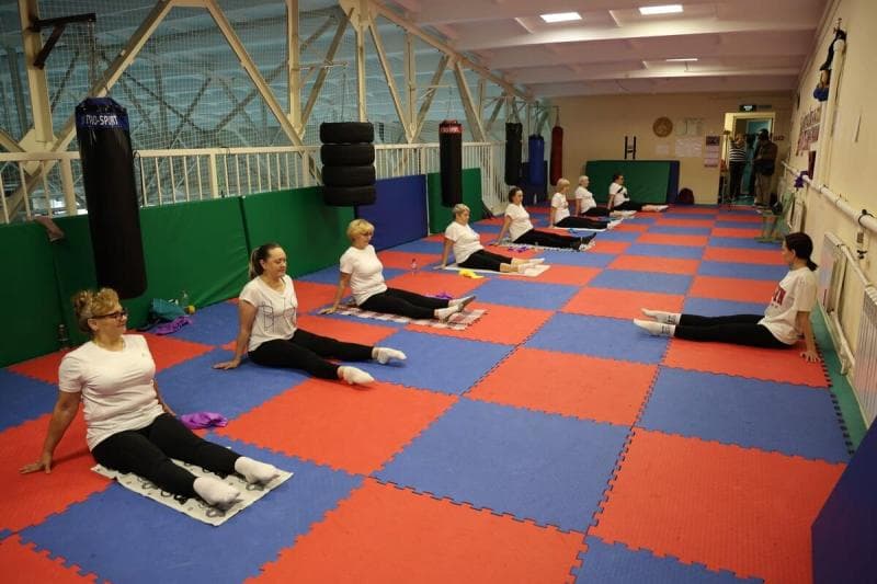 Расписание клубов по интересам для бабушек и дедушек Каменска-Уральского