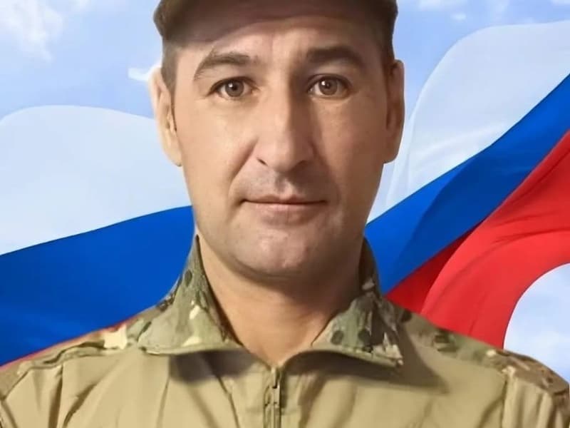 Погиб, защищая Родину: в Каменске-Уральском простятся с героем СВО Анатолием Тараносовым