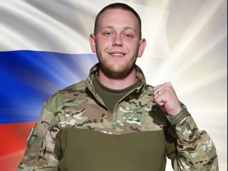 Прощание с героем: в зоне СВО погиб житель Каменска-Уральского Андреев Антон Андреевич