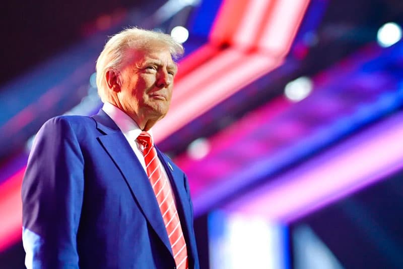 Трамп сделает самое важное заявление в истории Земли и подтвердит контакт с инопланетянами