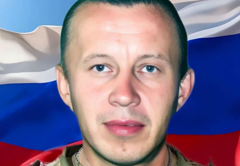 В Каменске-Уральском простятся с погибшим в зоне СВО Александром Яковлевым