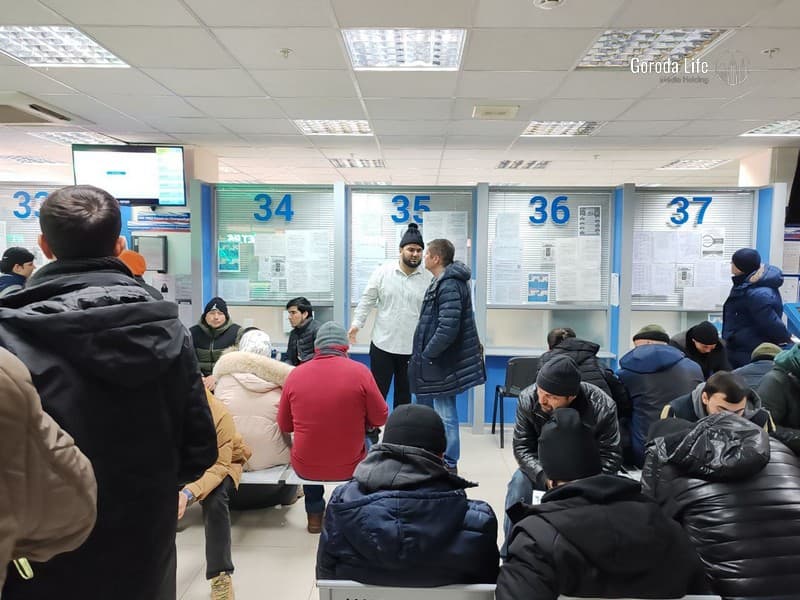 В Свердловской области запретили мигрантам с патентом работать в ряде сфер