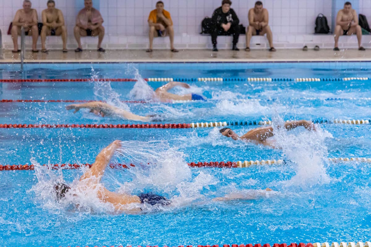 Цех Т-3 выиграл плавание на спартакиаде СинТЗ: решающей стала эстафета